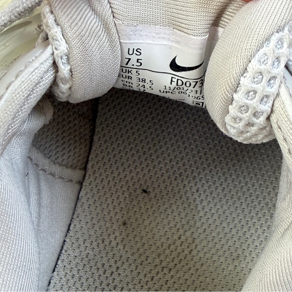 Nike Silver Chunky Sneakers - size 7.5 - Picture 5 of 6